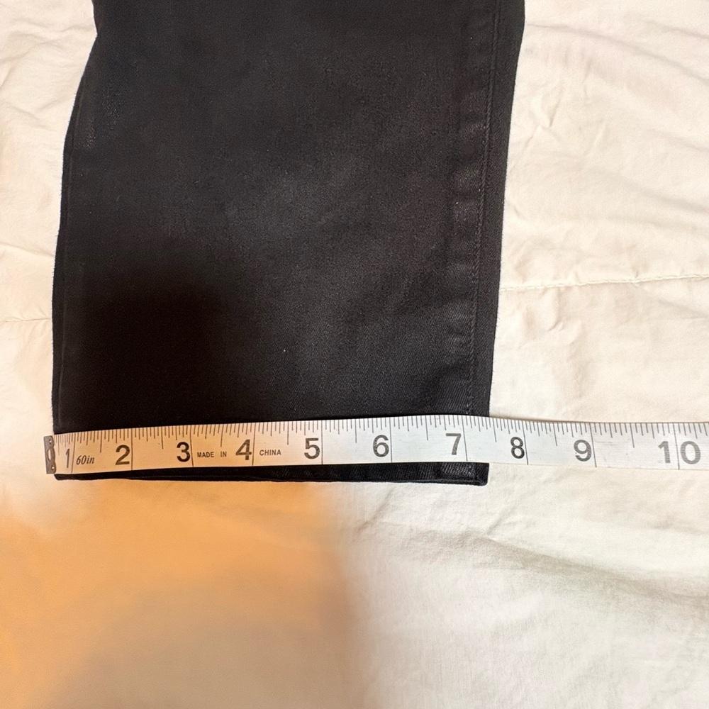Good American Women’s Black Highrise Jeans Size 26, 28.5”Inseam - Picture 8 of 13
